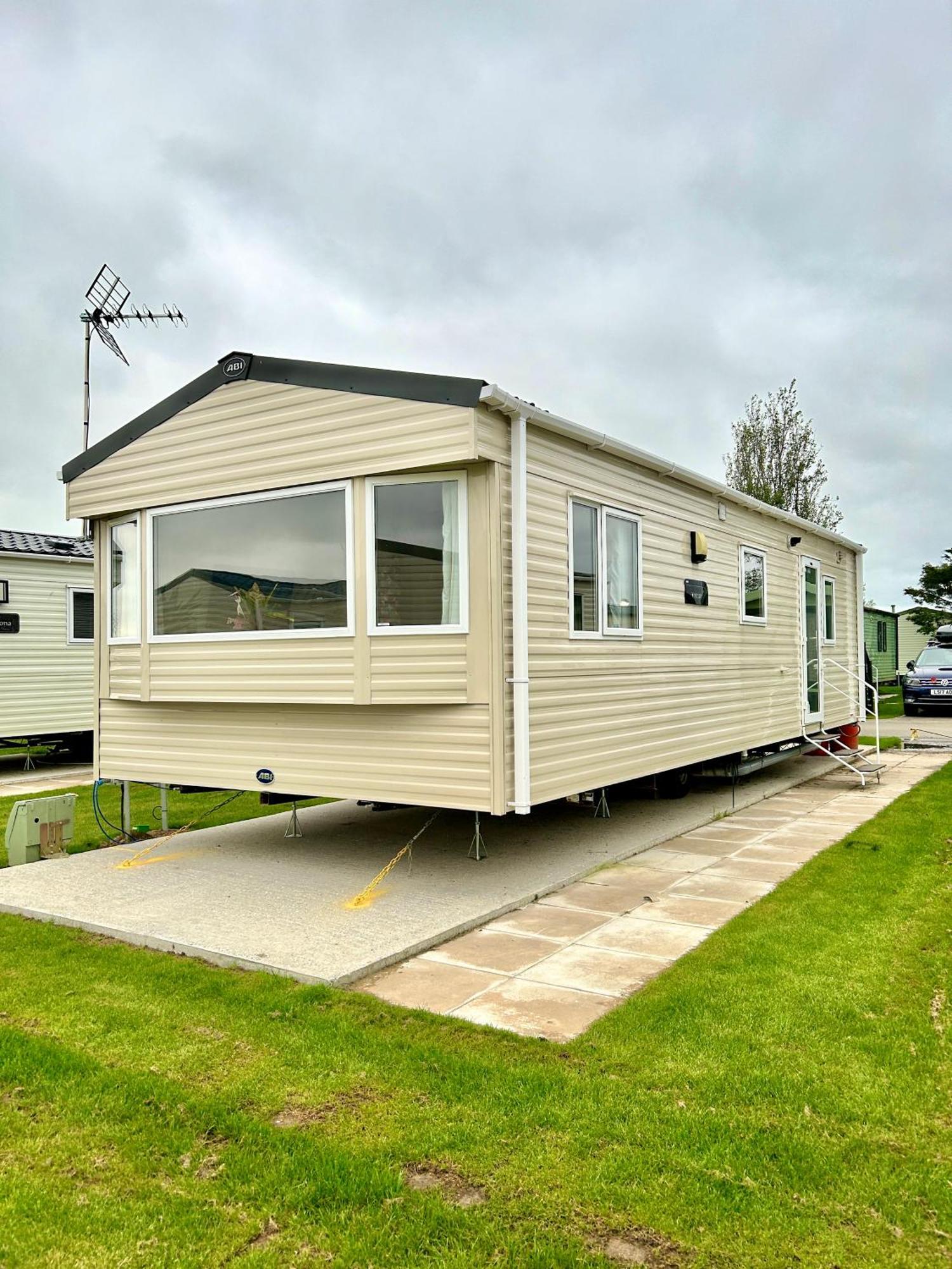 Verbjam 6 Berth Caravan Holiday St Osyth クラクトン・オン・シー エクステリア 写真